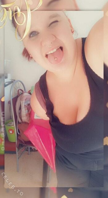 Sophieschmande page leaked private photo uncensored HD quality