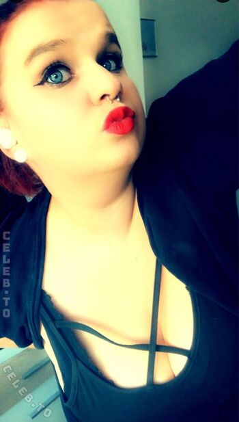 Sophieschmande page leaked private photo uncensored HD quality