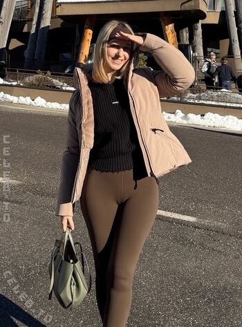 Sophiexelisabeth leaked private photo uncensored HD quality