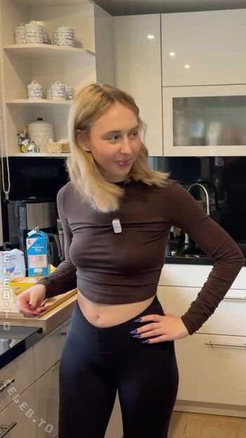 Sophiexelisabeth leaked private photo uncensored HD quality