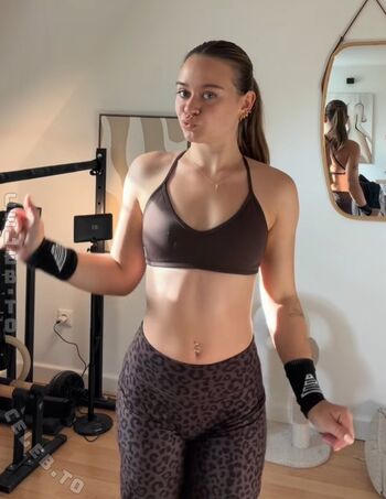 Sophiia ugc leaked private photo uncensored HD quality