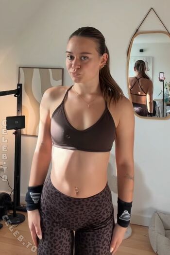 Sophiia ugc leaked private photo uncensored HD quality