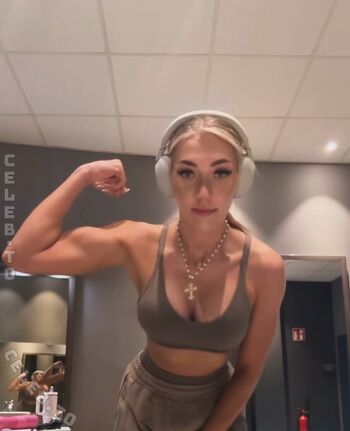 Starletnova  page leaked private photo uncensored HD quality