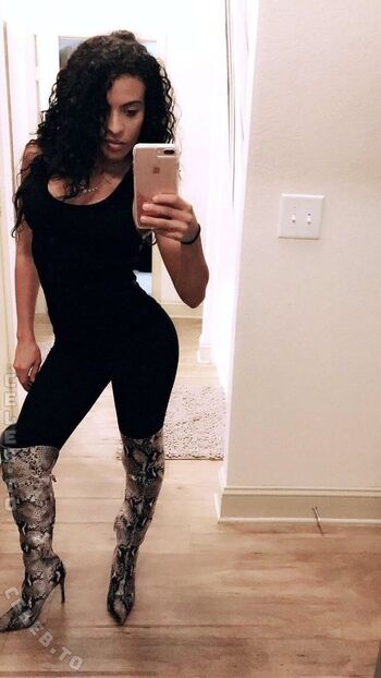 Stephanie vaquer page leaked private photo uncensored HD quality