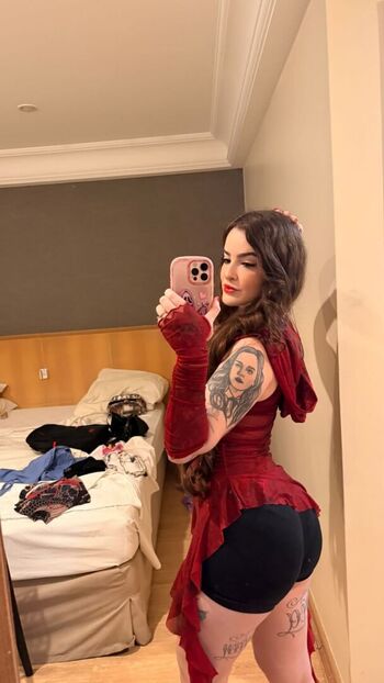 Stesereia leaked private photo uncensored HD quality