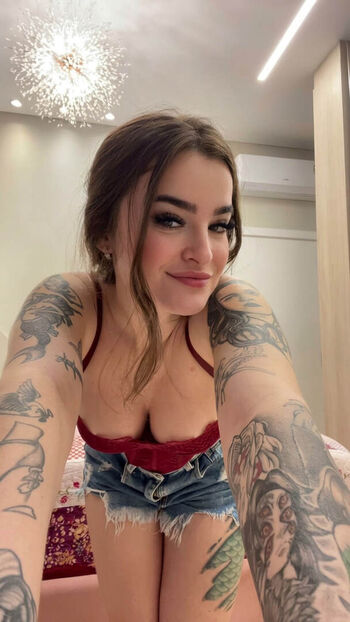Stesereia leaked private photo uncensored HD quality