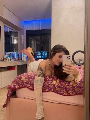 Stesereia leaked private photo uncensored HD quality