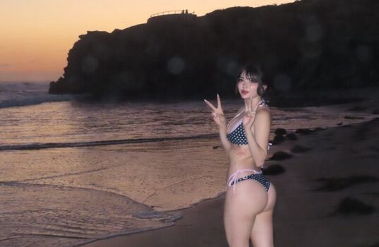 Strawbarizz page leaked private photo uncensored HD quality