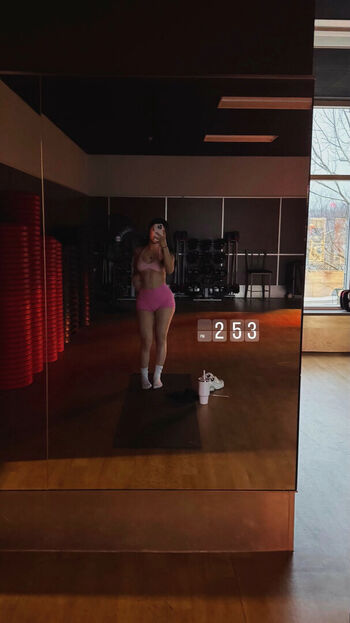 Sua lee page leaked private photo uncensored HD quality