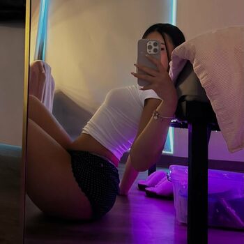Sua lee leaked private photo uncensored HD quality
