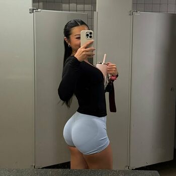 Sua lee leaked private photo uncensored HD quality