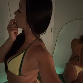 Sua lee leaked private photo uncensored HD quality