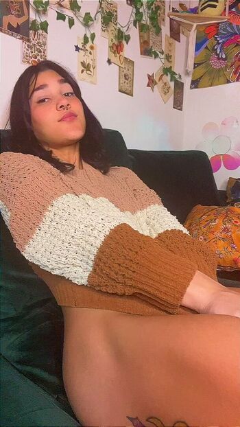 Sweetcrystalbaby leaked private photo uncensored HD quality