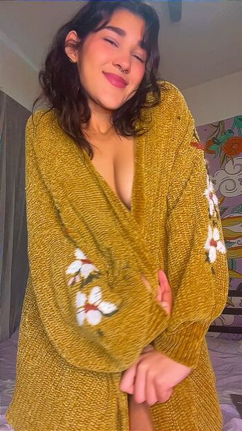 Sweetcrystalbaby leaked private photo uncensored HD quality