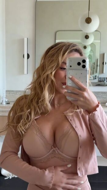 Sydney sweeney  page leaked private photo uncensored HD quality