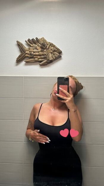 Sznchqt leaked private photo uncensored HD quality