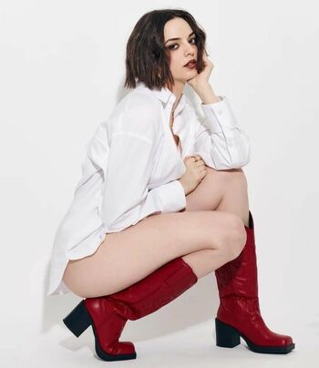 Talia suskauer page leaked private photo uncensored HD quality