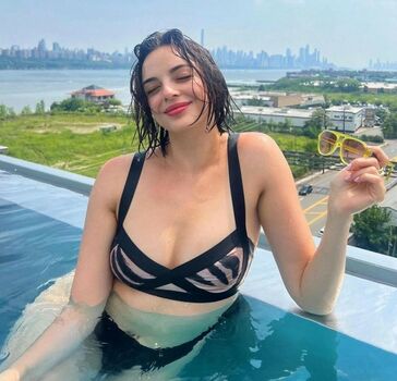 Talia suskauer page leaked private photo uncensored HD quality