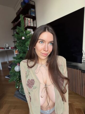 Tania bann  page leaked private photo uncensored HD quality