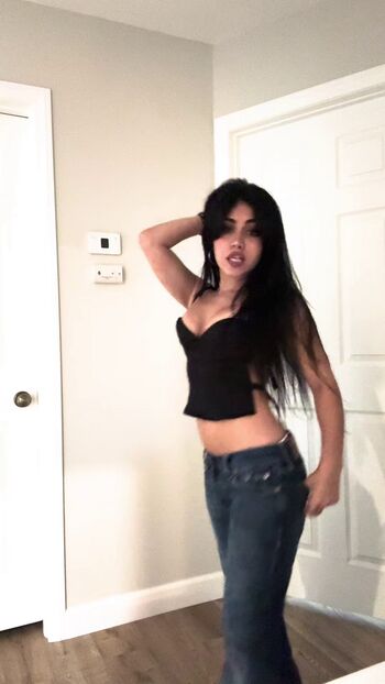 Tara yummy page leaked private photo uncensored HD quality
