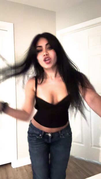 Tara yummy page leaked private photo uncensored HD quality