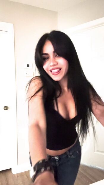 Tara yummy page leaked private photo uncensored HD quality