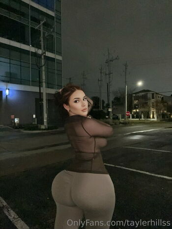 Tayler hills page leaked private photo uncensored HD quality