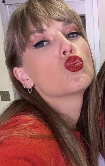 Taylor swift  page leaked private photo uncensored HD quality