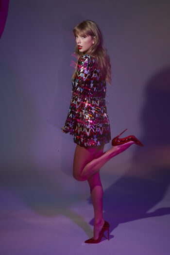 Taylor swift  page leaked private photo uncensored HD quality