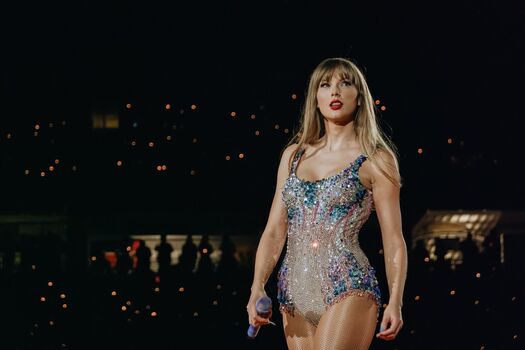 Taylor swift  page leaked private photo uncensored HD quality