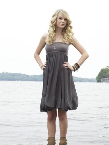 Taylor swift  page leaked private photo uncensored HD quality