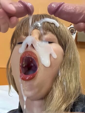 Taylor swift  page leaked private photo uncensored HD quality