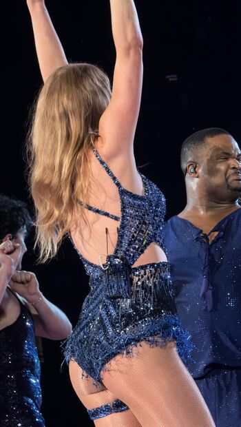 Taylor swift  page leaked private photo uncensored HD quality