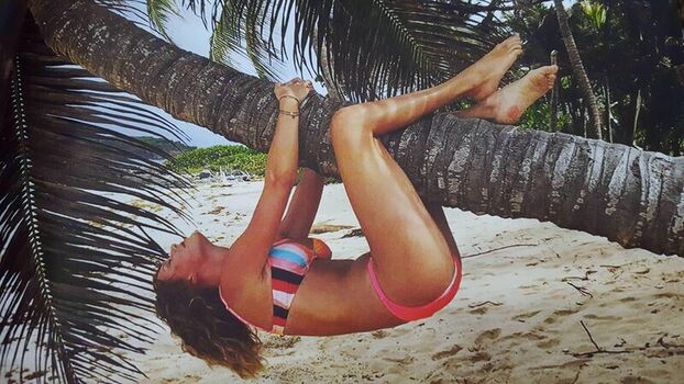 Taylor swift  page leaked private photo uncensored HD quality
