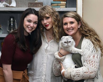 Taylor swift  page leaked private photo uncensored HD quality