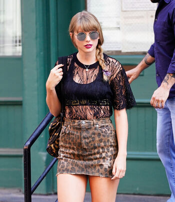 Taylor swift  page leaked private photo uncensored HD quality