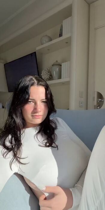 Thaliamire leaked private photo uncensored HD quality