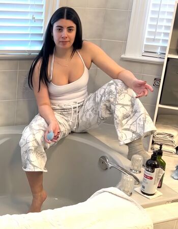 Thatgirlgatto page leaked private photo uncensored HD quality