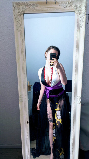 Therlyen page leaked private photo uncensored HD quality