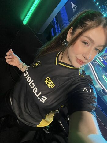 Troubleinc leaked private photo uncensored HD quality