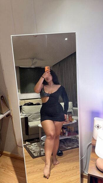 Twinkle sharma leaked private photo uncensored HD quality