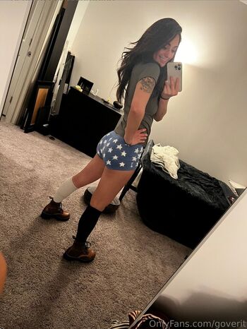 Twomgovercsquared page leaked private photo uncensored HD quality