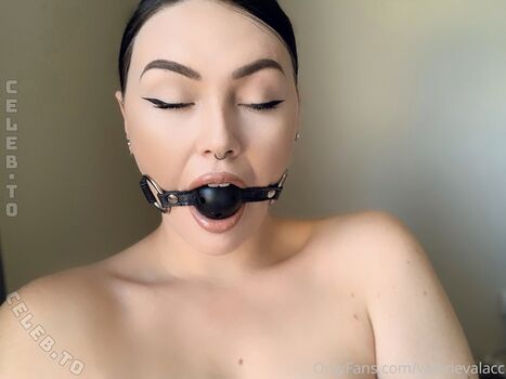 Valarievalacc page leaked private photo uncensored HD quality