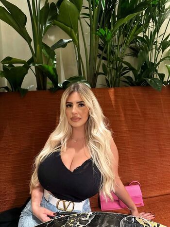 Valentina di rocco  page leaked private photo uncensored HD quality