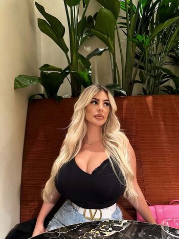 Valentina di rocco  page leaked private photo uncensored HD quality