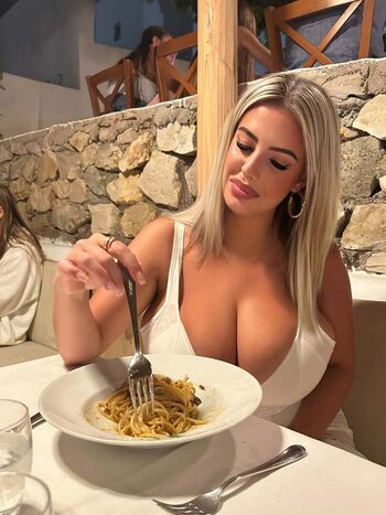 Valentina di rocco  page leaked private photo uncensored HD quality