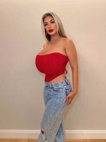 Valentina di rocco  page leaked private photo uncensored HD quality