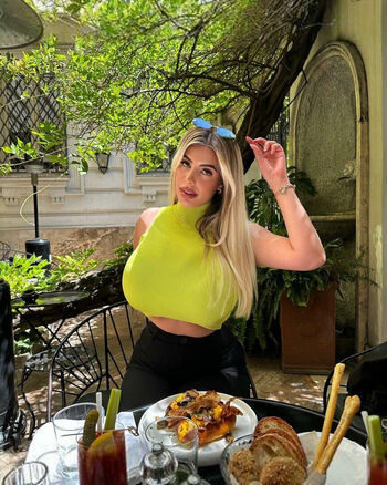 Valentina di rocco  page leaked private photo uncensored HD quality