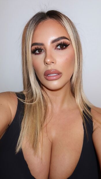 Valentina di rocco  page leaked private photo uncensored HD quality