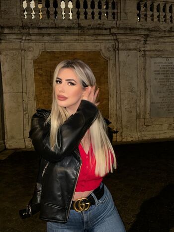 Valentina di rocco  page leaked private photo uncensored HD quality